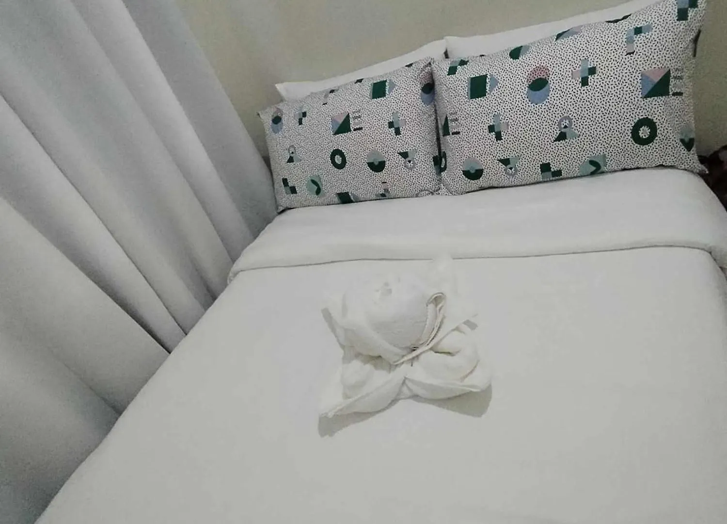 Comfy 42 Shore3 Residence Tower2 Pasay 0*,