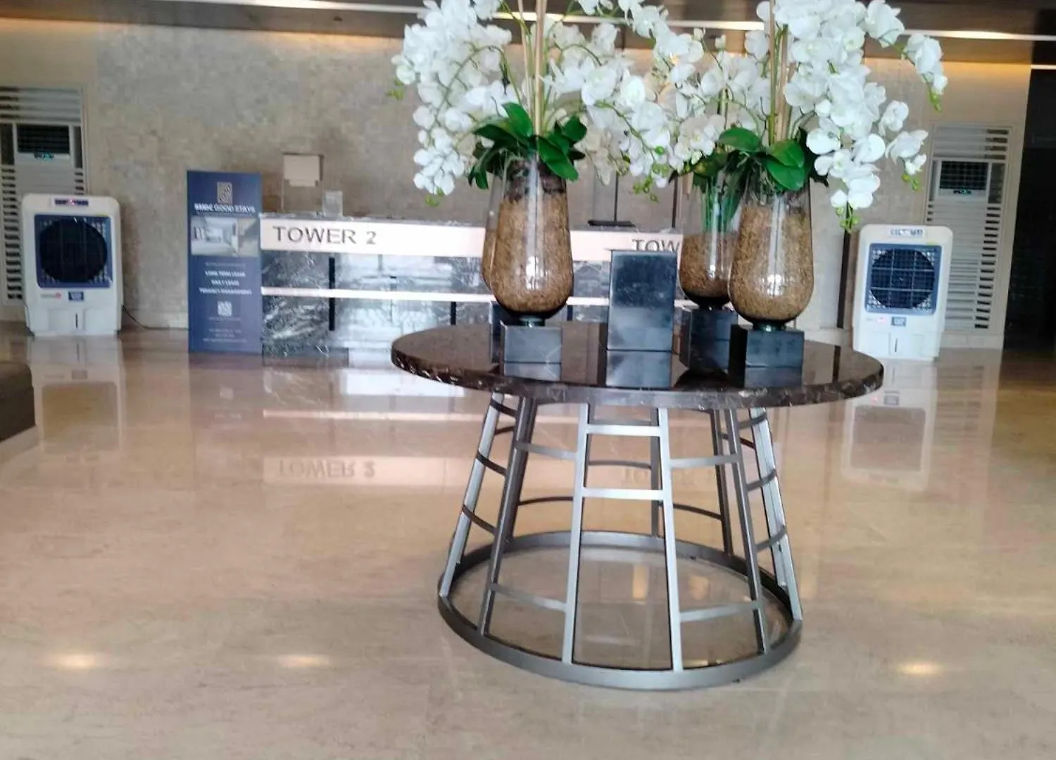 Comfy 42 Shore3 Residence Tower2 Pasay Aparthotel